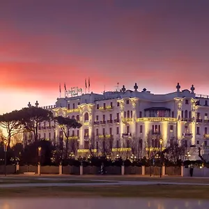 5* Hotell Grand