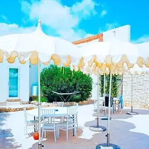 https://hotel-armonia-noto-marina-e-spa.sicilyhotelsitaly.net